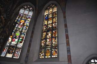 Die Kaiserfenster im Chorraum